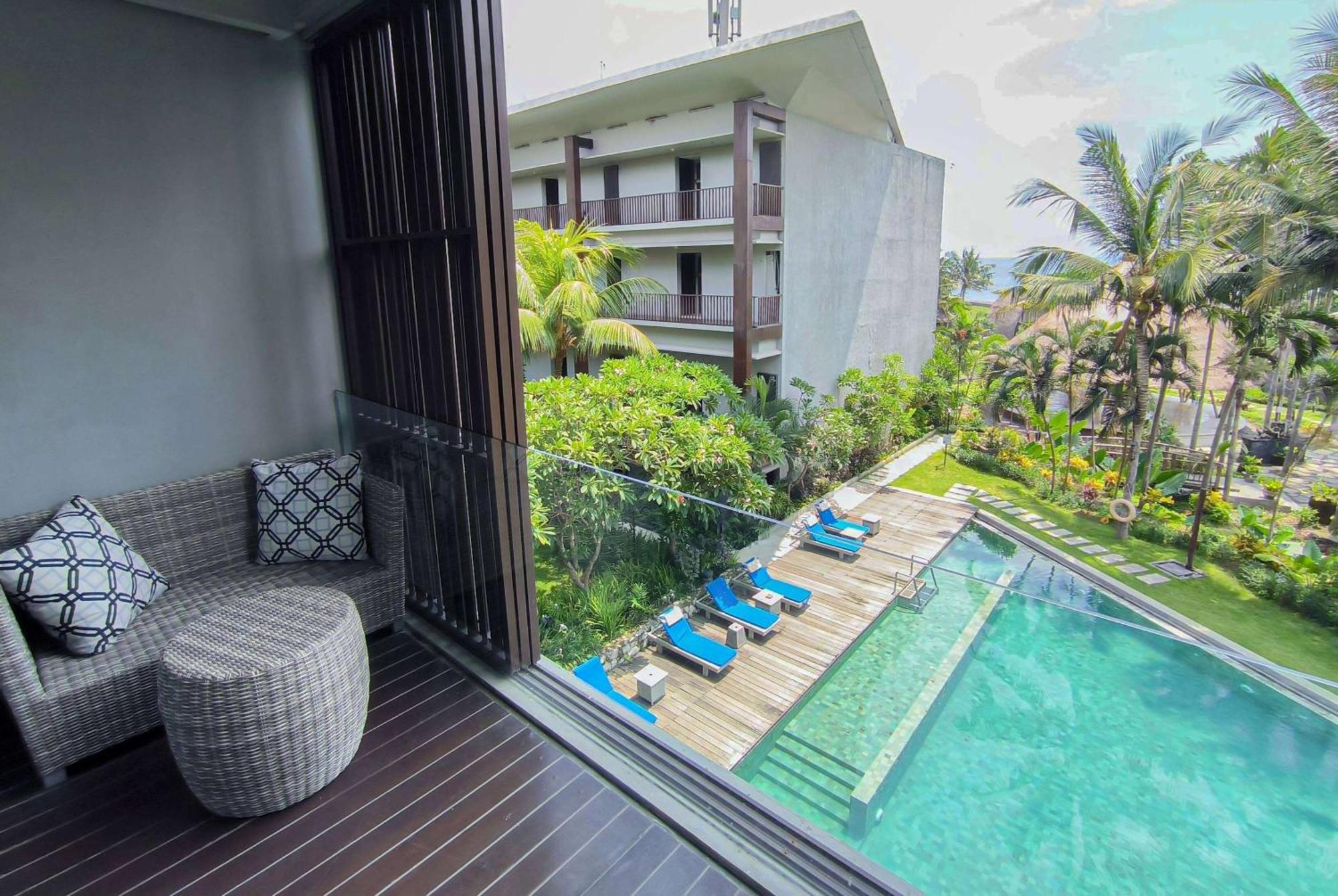 Wyndham Tamansari Jivva Resort Bali Siyut Ngoại thất bức ảnh View from a room at the hotel